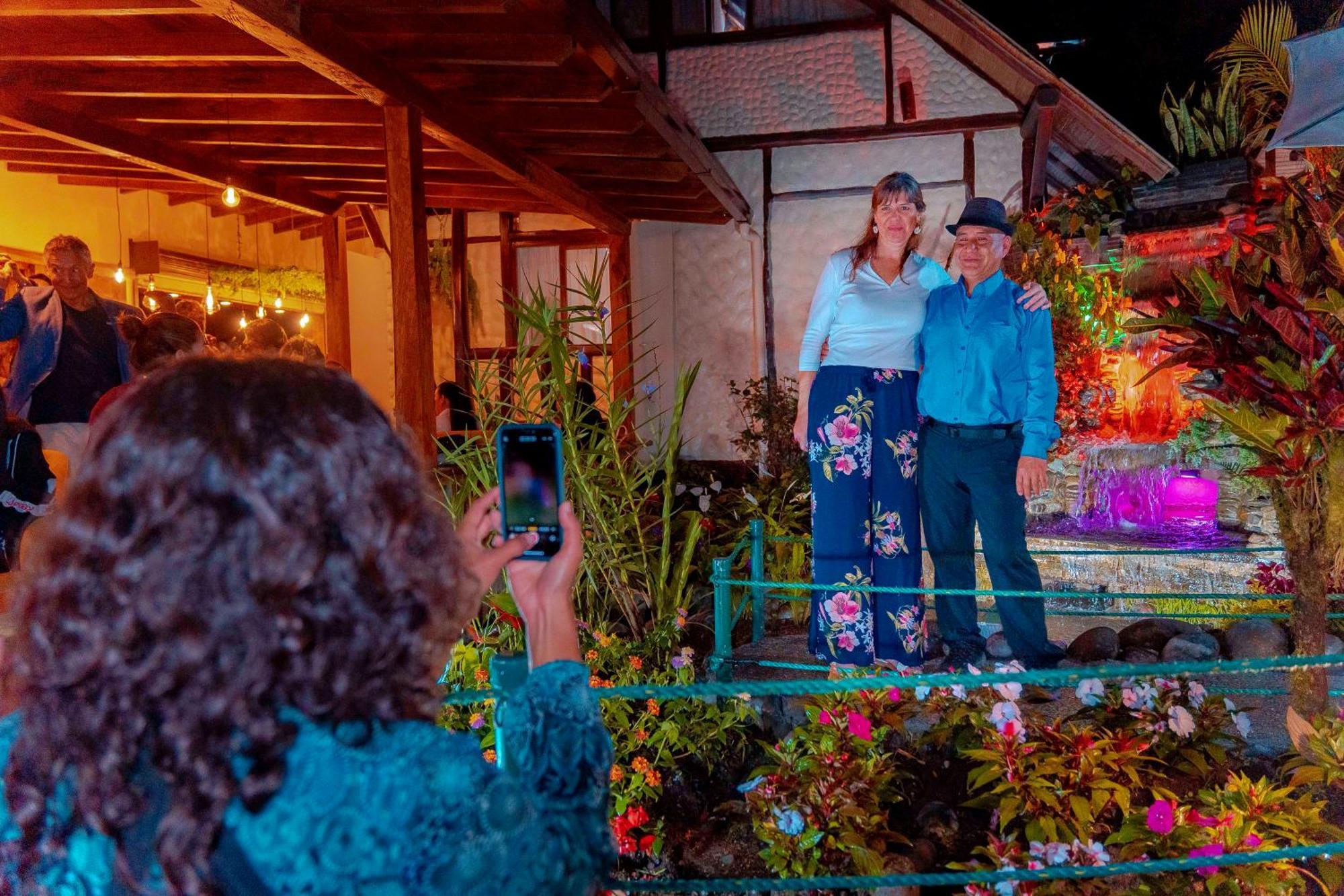 מינדו Sisakuna Lodge מראה חיצוני תמונה